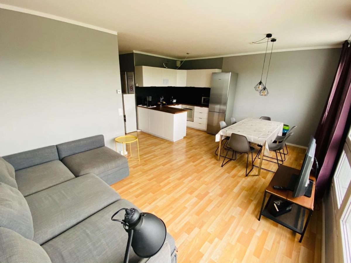 Moderne Ruhige Und Schone - Modern Quiet And Beautiful * Berlijn