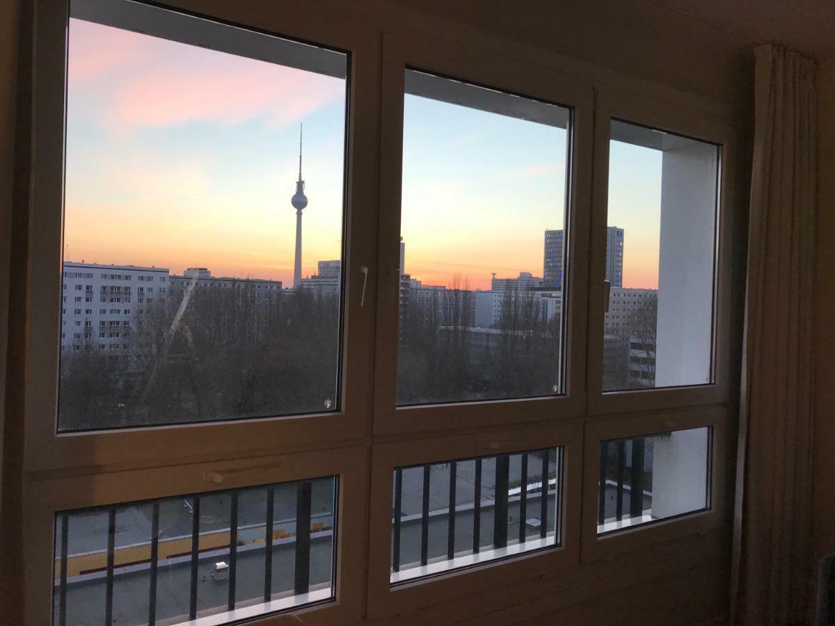Moderne Ruhige Und Schone - Modern Quiet And Beautiful Appartement Berlijn